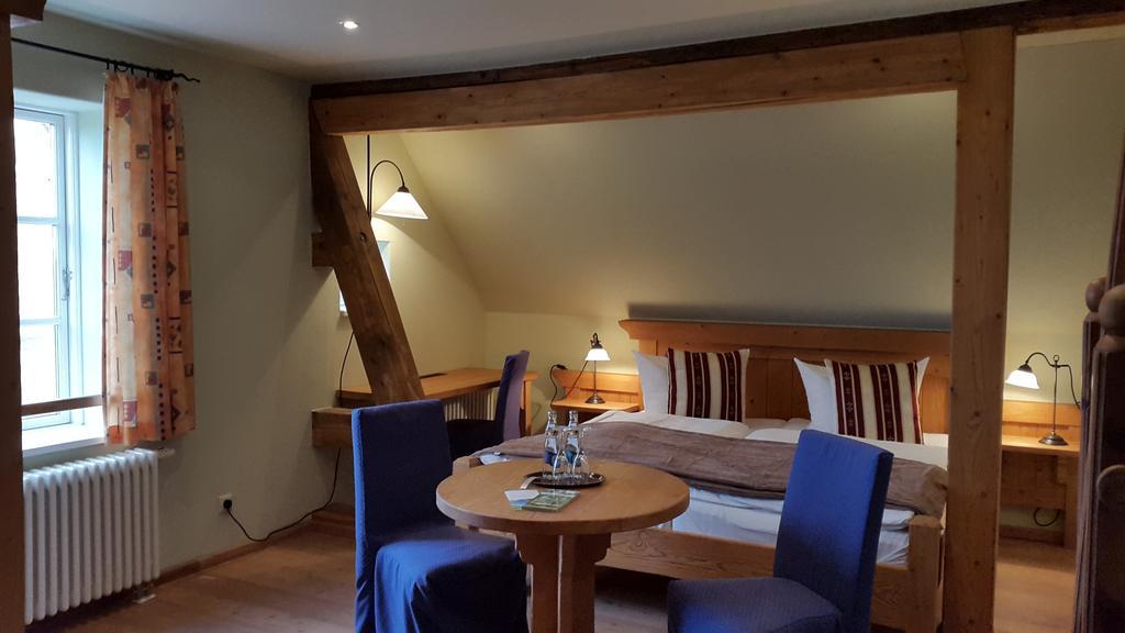 Burghotel Stargard Burg Stargard الغرفة الصورة